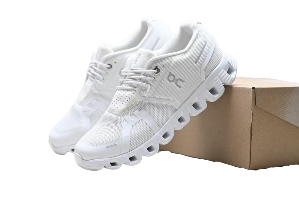 On Cloud White Shoes